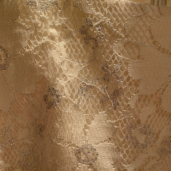 Brand new Jone New York dress in cream color with silver threads . Size : 14 - Picture 7 of 16